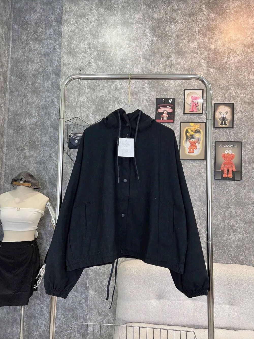 Áo khoác da lộn 1 lớp ,form 65kg.có dây rút lai.