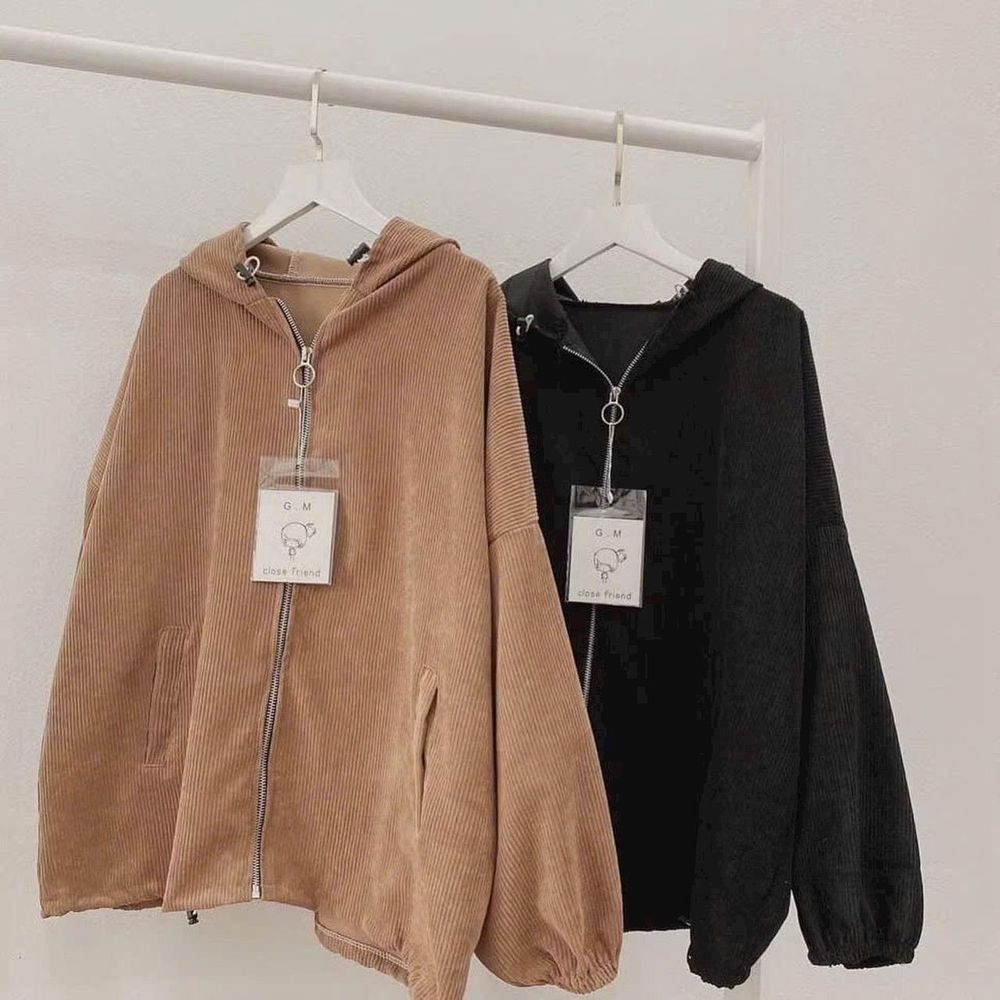 áo khoác nhung 2 lớp lót dù,form dưới 70kg.form cánh dơi,.nón rộng có dây rút nón và lai.