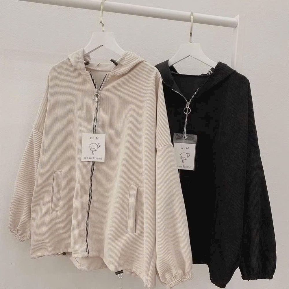 áo khoác nhung 2 lớp lót dù,form dưới 70kg.form cánh dơi,.nón rộng có dây rút nón và lai.