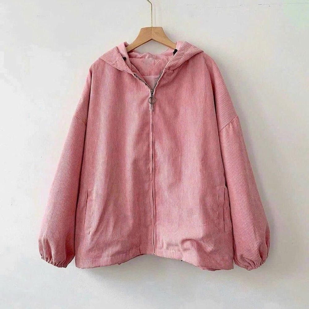 áo khoác nhung 2 lớp lót dù,form dưới 70kg.form cánh dơi,.nón rộng có dây rút nón và lai.