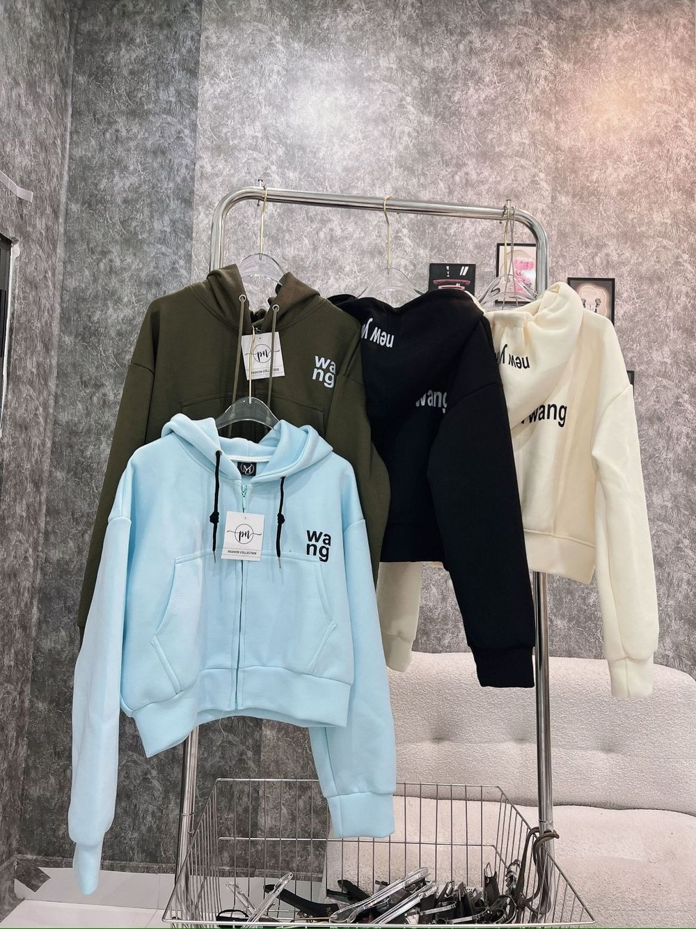 Áo khoác dáng lửng in WANG chất nỉ PC dày mịn freesize dưới 55kg