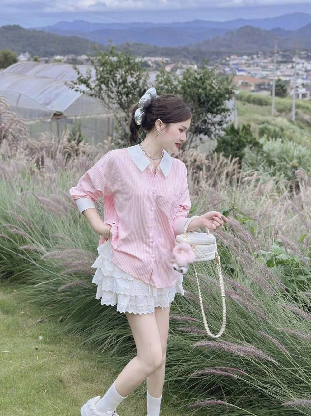 ÁO SƠ MI SỌC CỘT TÀ CHÉO Chất vải , Kate sọc Form dưới 52 kí