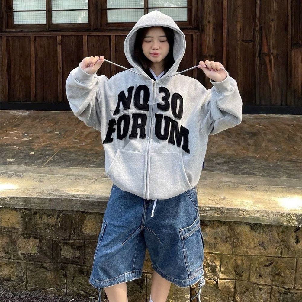 Áo khoác hoodie zip thêu nq3oforum và ngôi sao form rộng freesize dưới 70kg