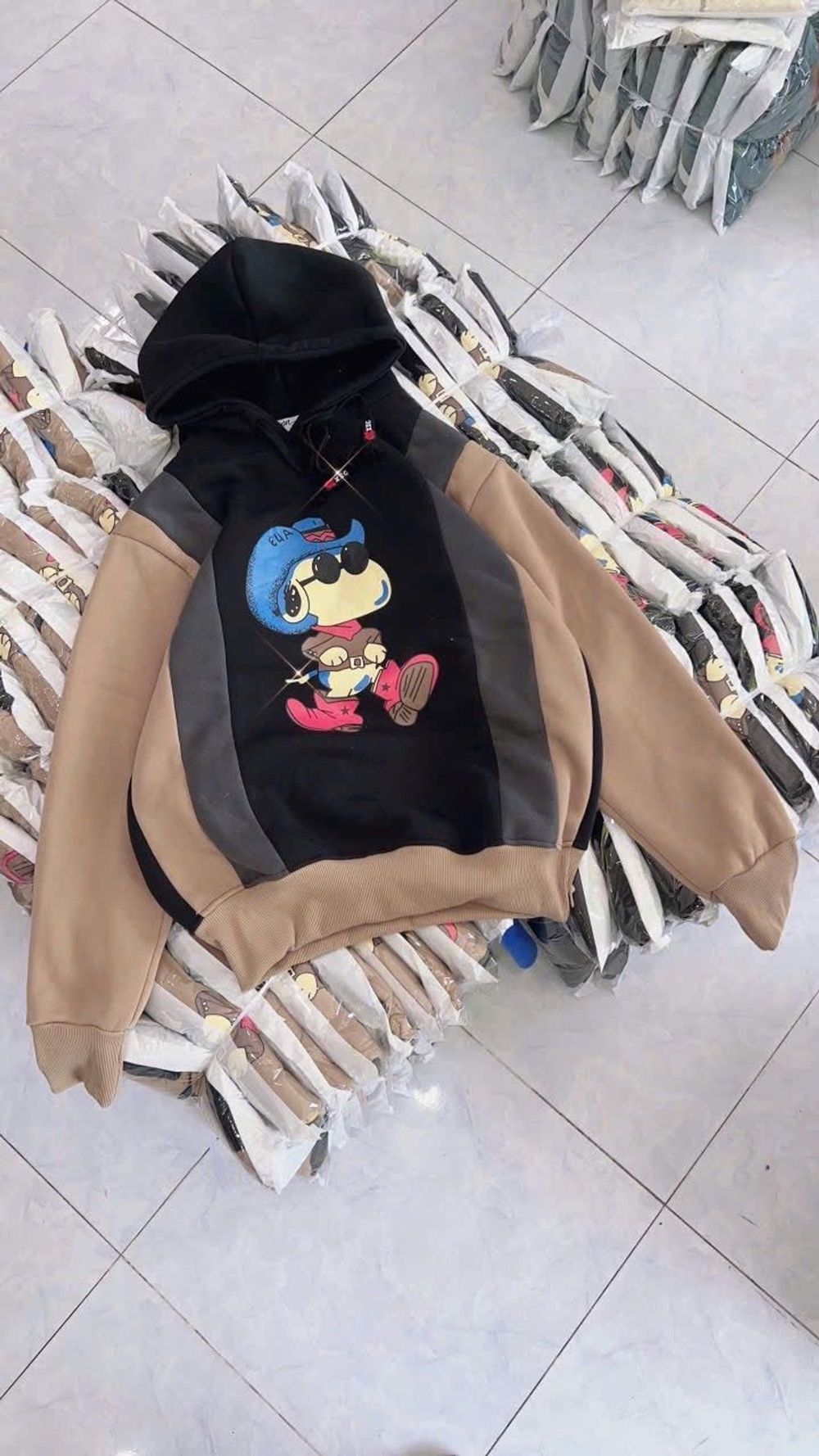 Áo Hoodie in chú chó cao bồi dễ thương
