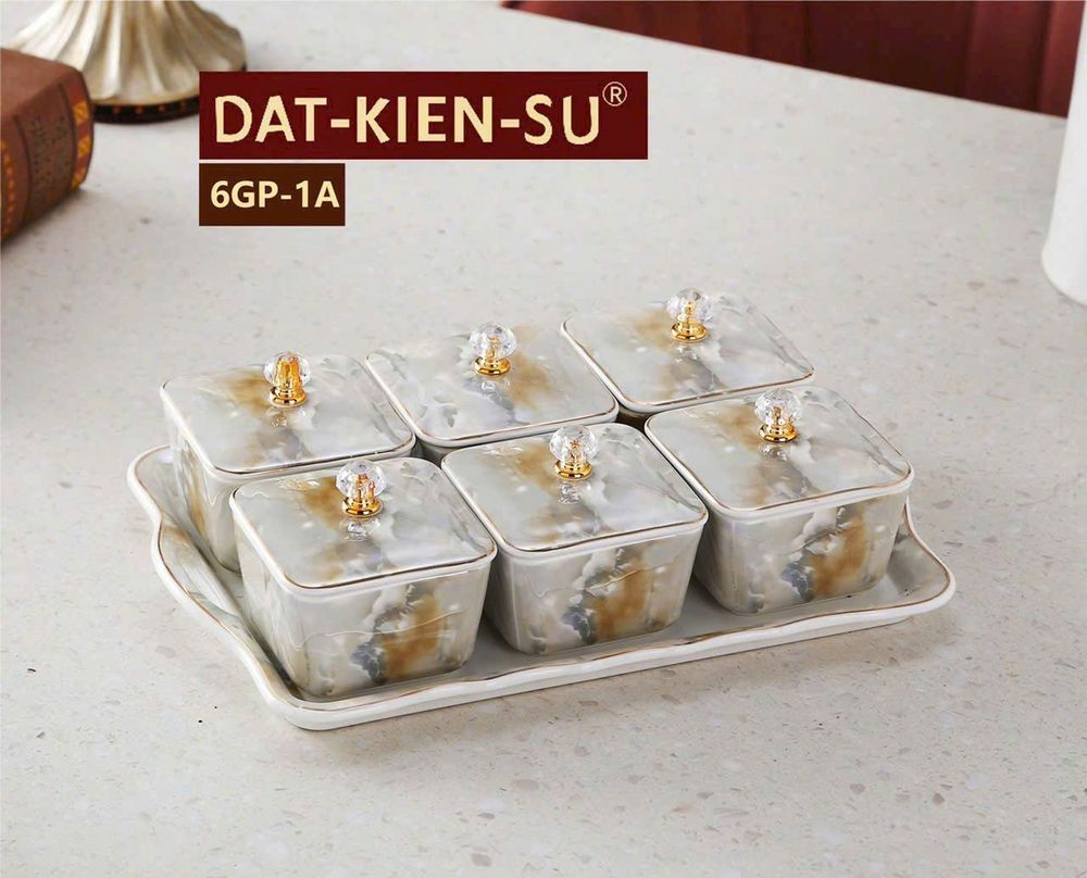 Khay đựng bánh kẹo sứ cao cấp, khay đựng hoa quả mứt tết chia ngăn sứ viền vàng sang trọng ( THÙNG 10 C )