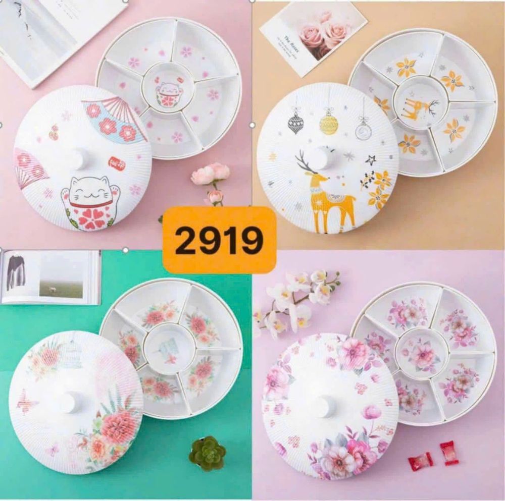 Hộp đựng bánh kẹo tết 5 ngăn cao cấp ( THÙNG 16 C )