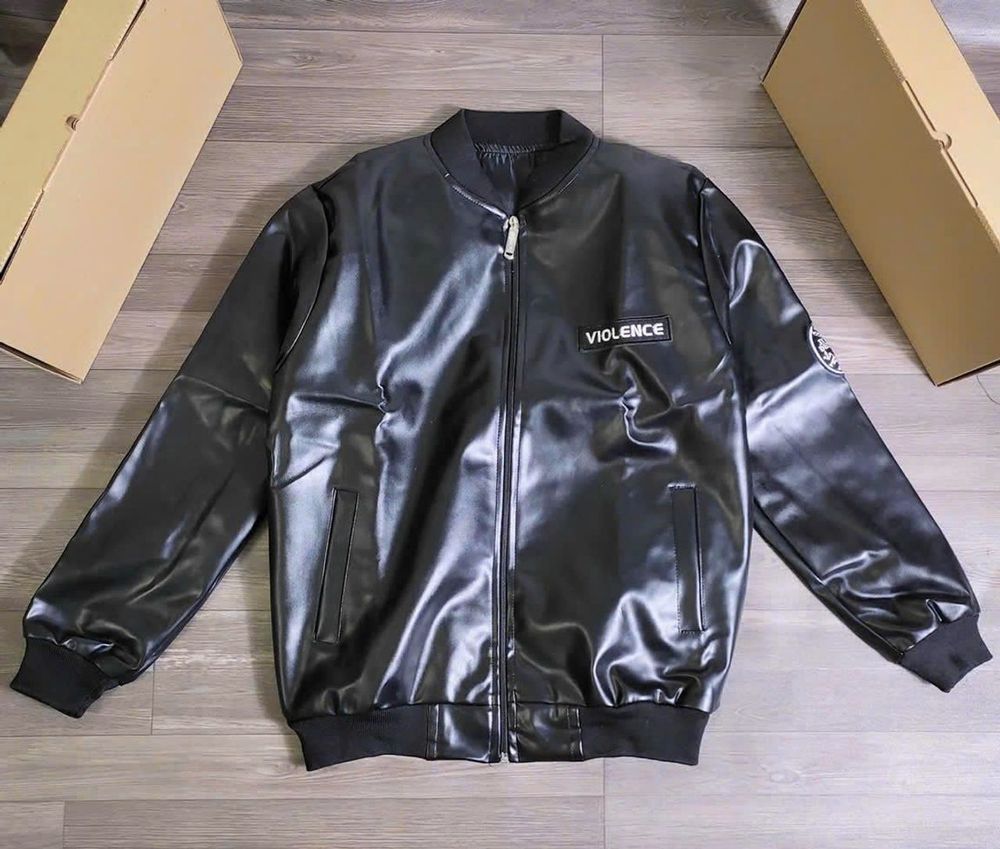 Áo khoác nam da simili thêu logo thời trang thích hợp mặc thu đông