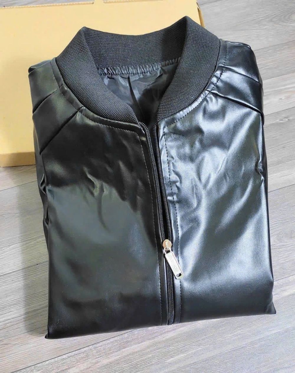 Áo khoác trang nam thu đông chất liệu da simili