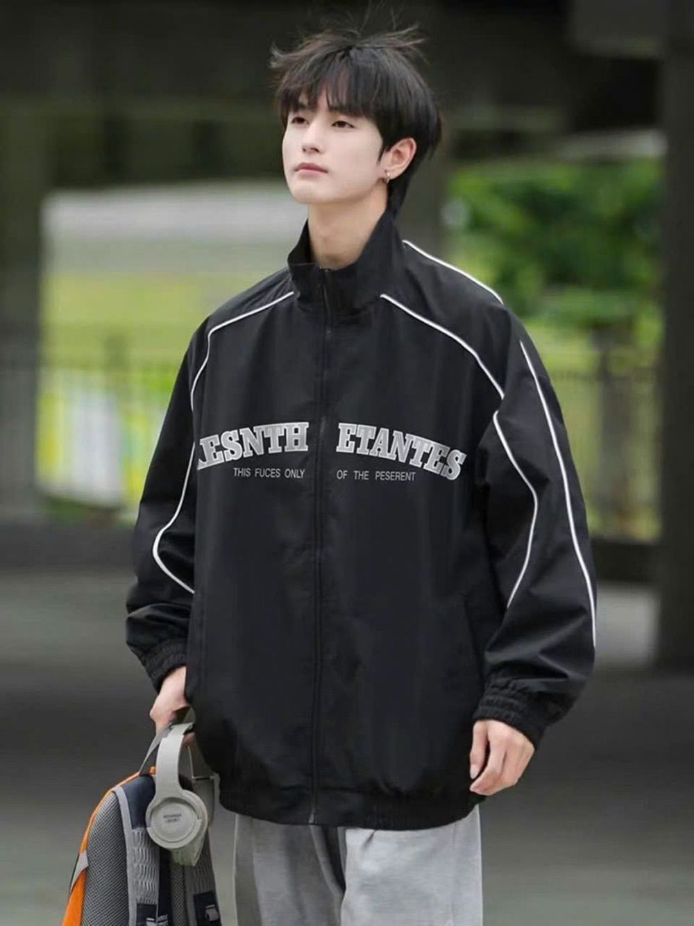 Áo Khoác Dù Nam Nữ Hai Lớp Lót Dù Chạy Mí Viền Logo Thêu Áo Khoác Gió From Rộng