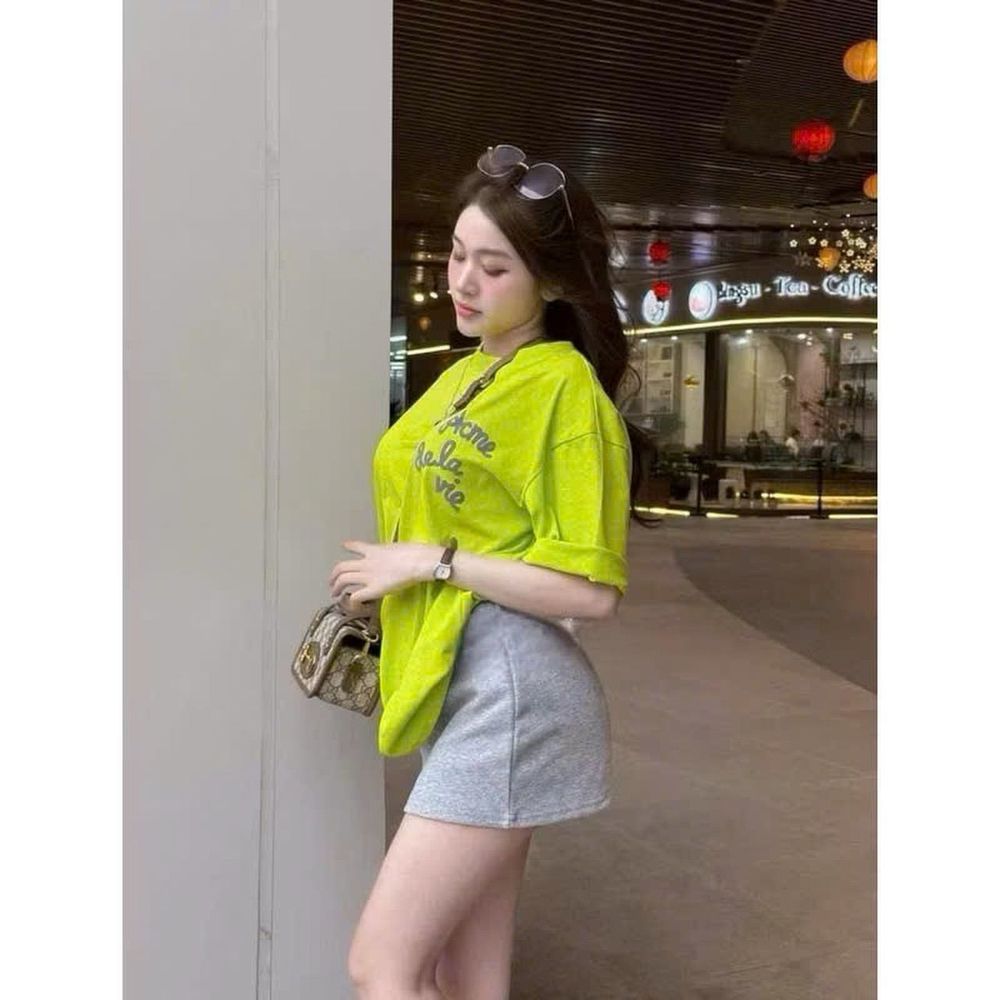 Set Áo Phông In Chữ 2 Mặt Mix Chân Váy Ngắn Chữ A Kèm Quần Trong Xanh Đỏ Cam