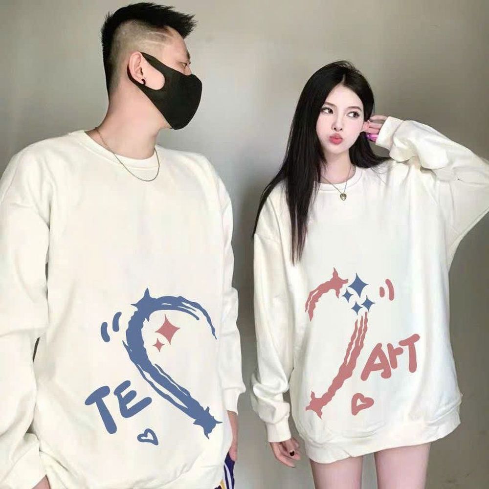 ￼Áo Sweater Đôi Nam Nữ In Hình Nửa Trái Tim TE ART Form Rộng Cao Cấp