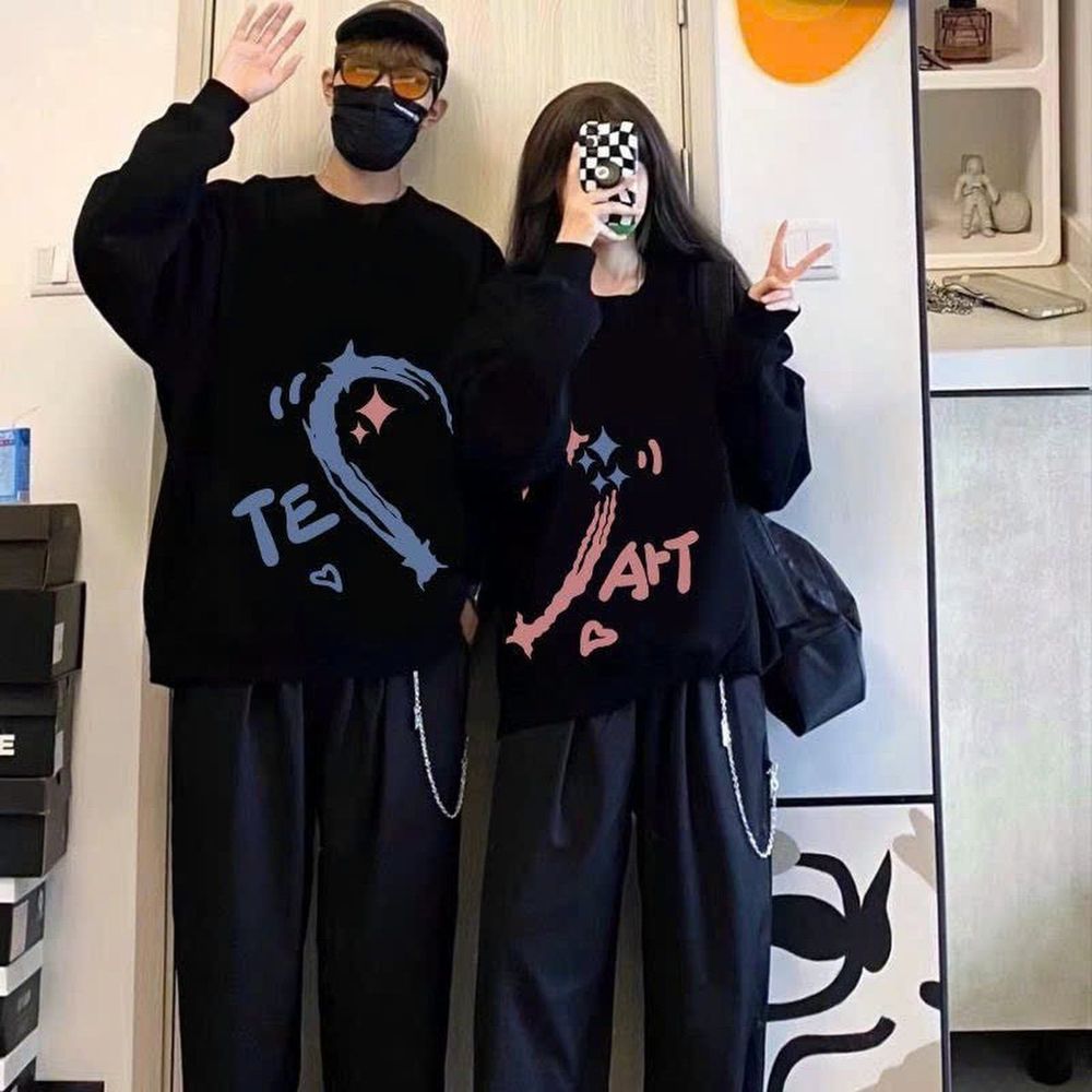 ￼Áo Sweater Đôi Nam Nữ In Hình Nửa Trái Tim TE ART Form Rộng Cao Cấp