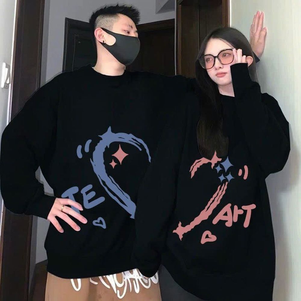 ￼Áo Sweater Đôi Nam Nữ In Hình Nửa Trái Tim TE ART Form Rộng Cao Cấp