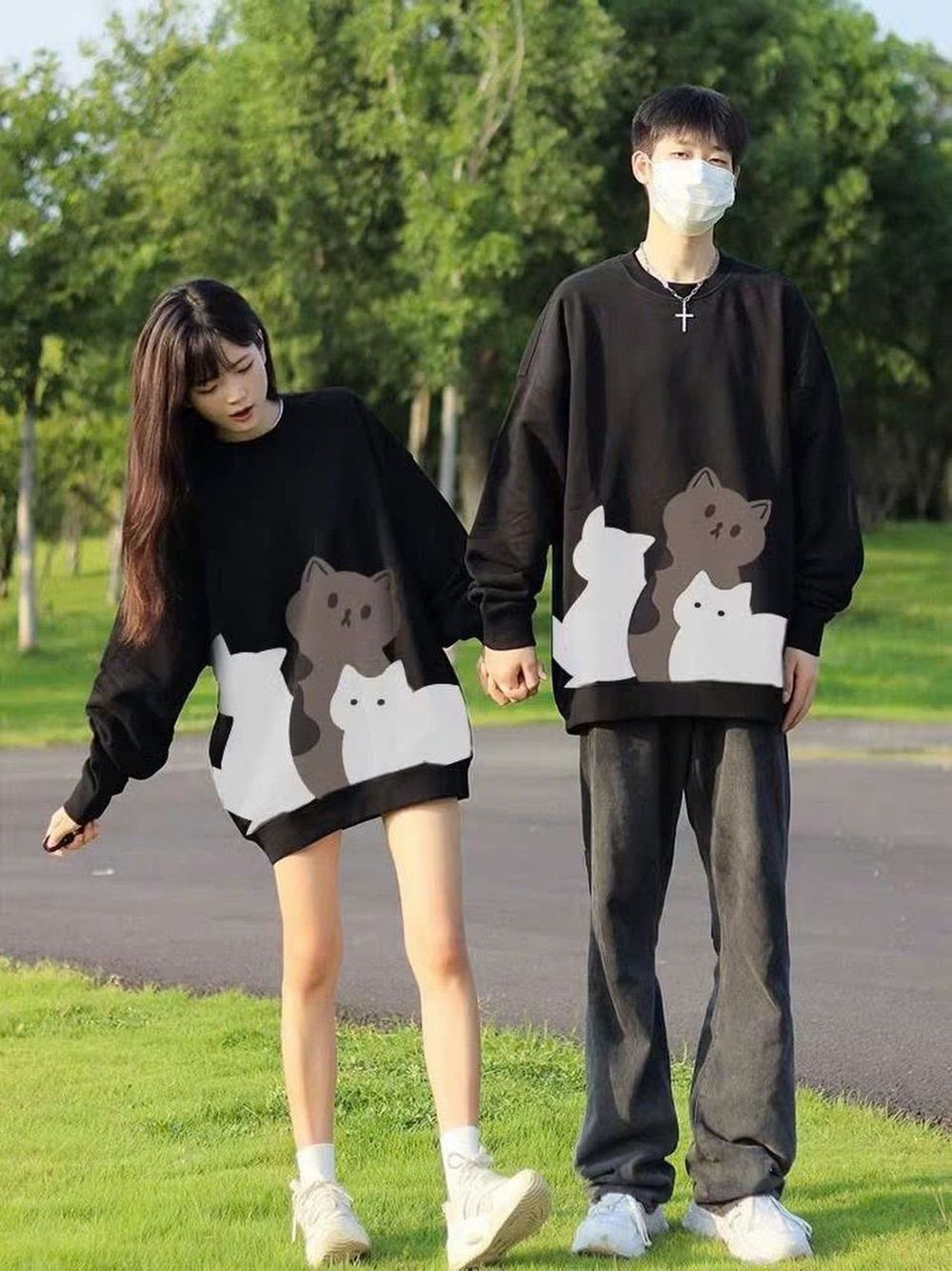 ￼Áo Sweater Nam Nữ In Hình Mèo Form Rộng Cổ Tròn Áo Couple Làm Quà Tặng
