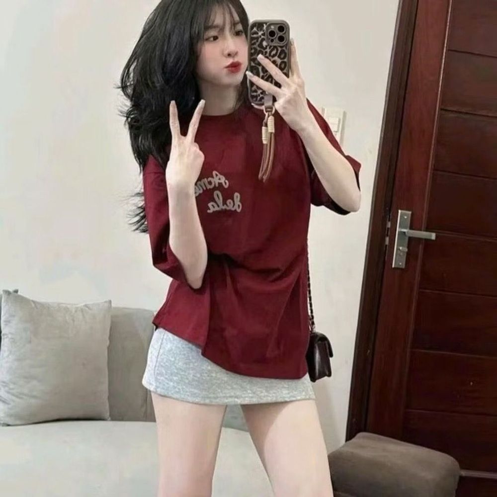 SET Áo Thun Cổ Tròn In Chữ nổi Mix Chân Váy Xám ( áo thun tici co giản chân váy da cá mịn đẹp)