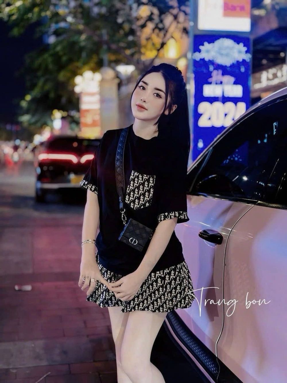 Set áo thun tăm lạnh in túi ngực viền tay mix chân váy bố dạ có lót in siêu xinh phù hợp đi làm đi chơi