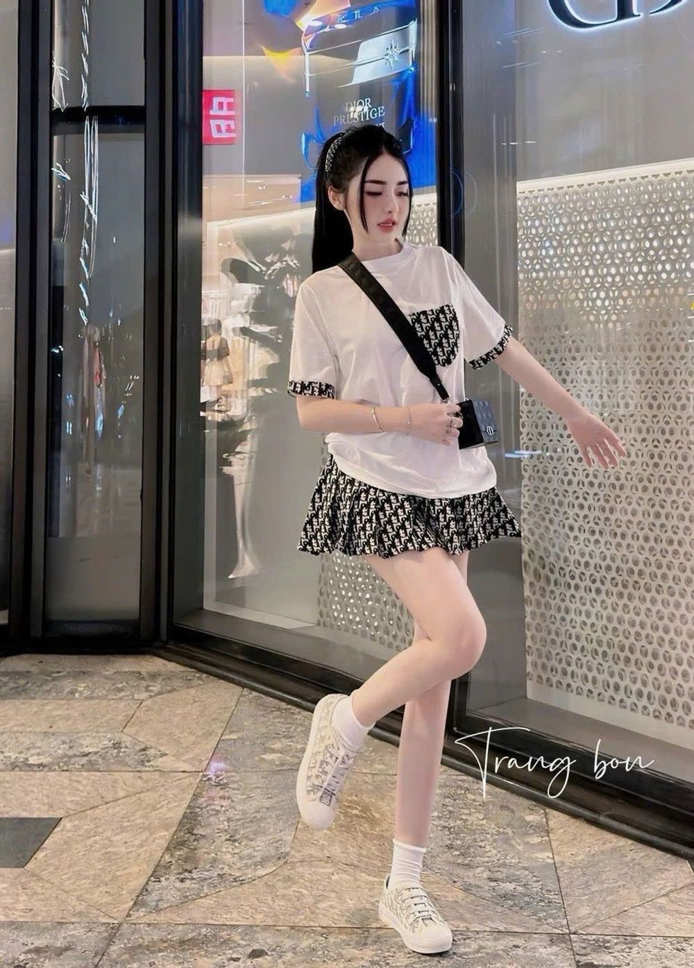 Set áo thun tăm lạnh in túi ngực viền tay mix chân váy bố dạ có lót in siêu xinh phù hợp đi làm đi chơi