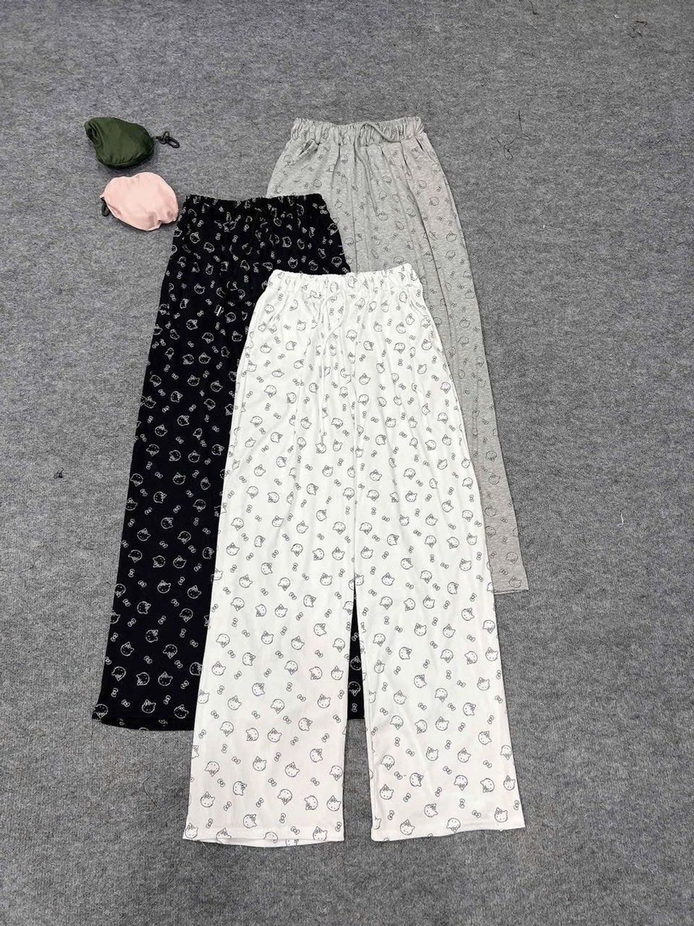 ( Chất vải đẹp ) Quần ống loe chất lem tăm mềm mịn logo in form dưới 65kg