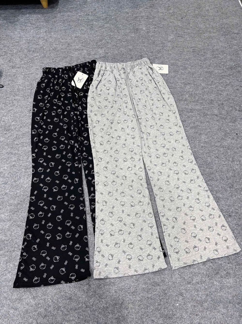 ( Chất vải đẹp ) Quần ống loe chất lem tăm mềm mịn logo in form dưới 65kg