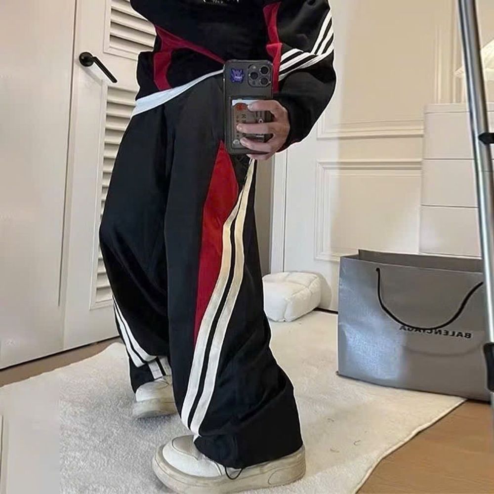 Quần Jogger phối Đen Đỏ Dáng Rộng có dây rút lai Thể Thao Cho Nam Nữ