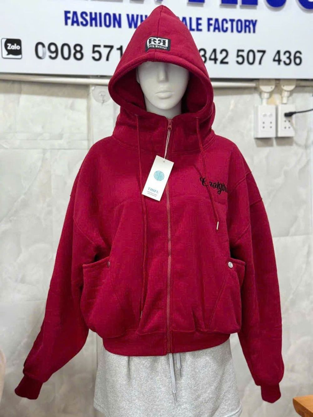 Áo khoác form boxy thêu Coolgirl chất nỉ xk dày mịn cổ cao freesize 65kg