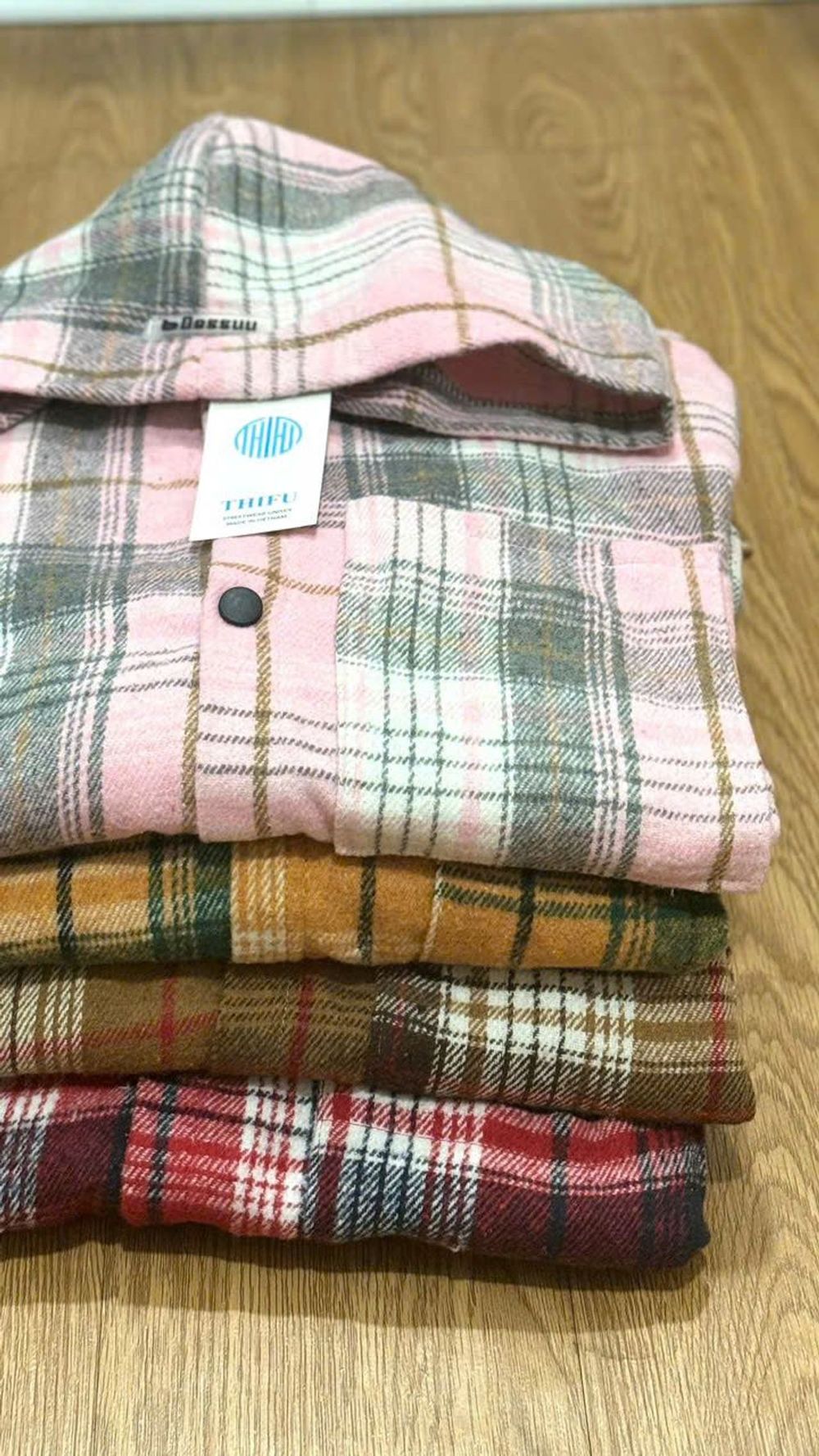 Áo Sơ Mi Dài Tay Flannel Dày Mịn Họa Tiết Kẻ Caro Có Mũ Form Nam Nữ Unisex
