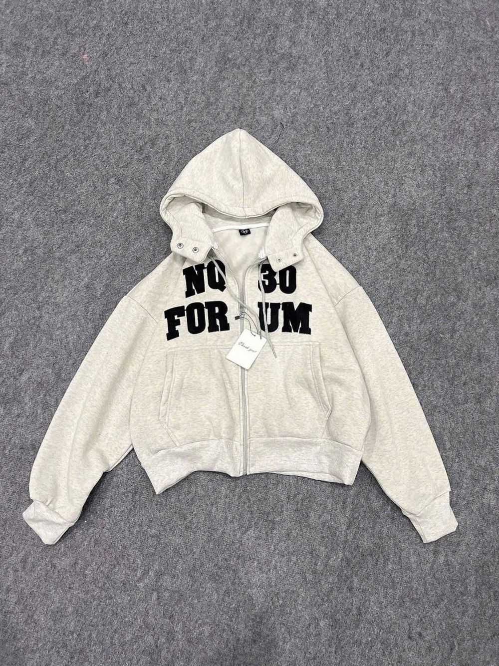 Áo Khoác Boxy Thêu NQ30 Chất Nỉ Bông Dày Mịn, Cổ Cao Có Nút Bấm Và Túi Trong Freesize Dưới 65kg