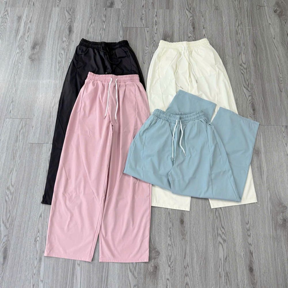 Quần Baggy Thụng Cạp Chun Lưng Cao Tôn Dáng - Chất Liệu Dù Gió Đứng Form Dễ Mặc Freesize Dưới 65kg