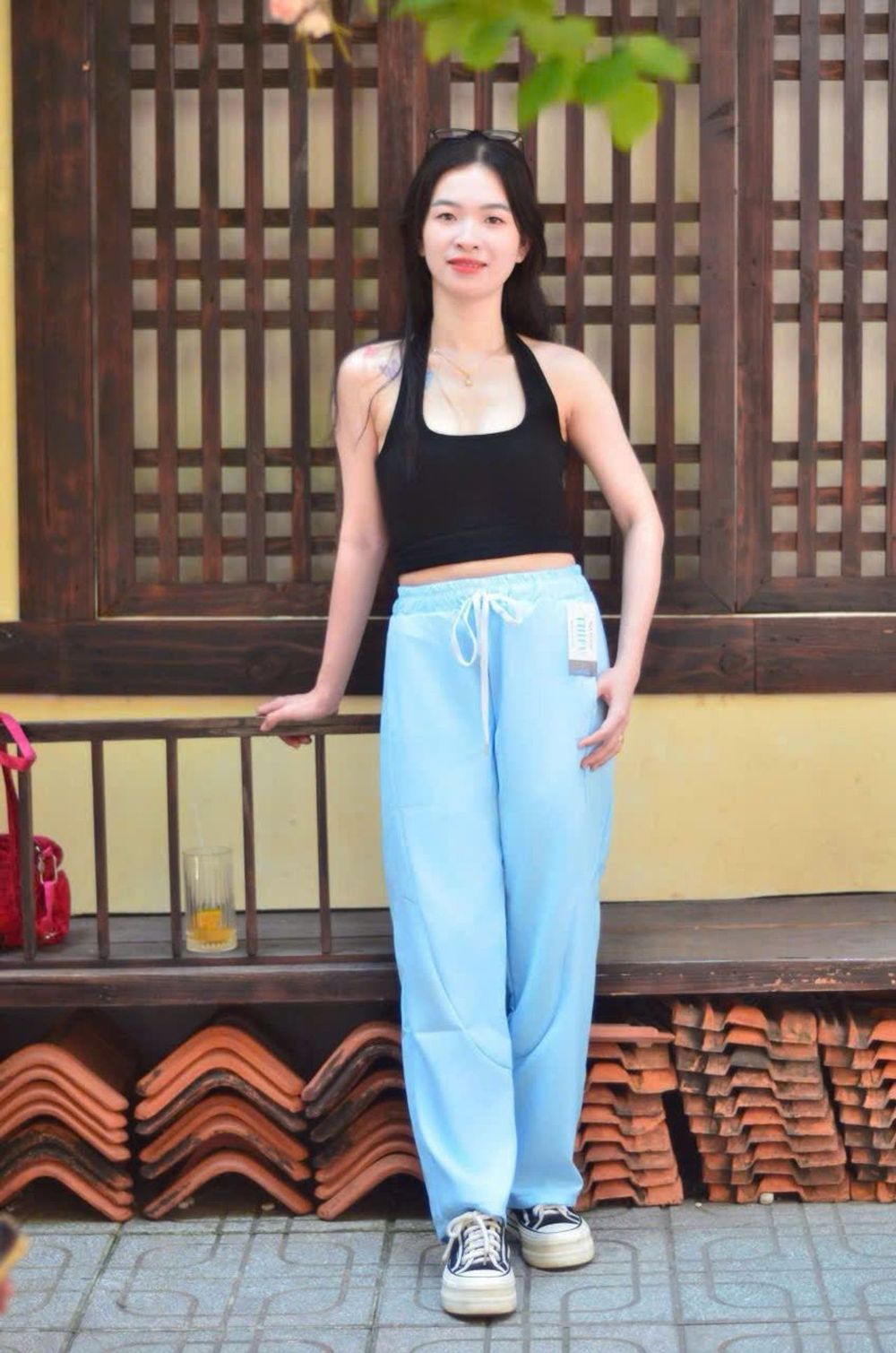 Quần Baggy Thụng Cạp Chun Lưng Cao Tôn Dáng - Chất Liệu Dù Gió Đứng Form Dễ Mặc Freesize Dưới 65kg