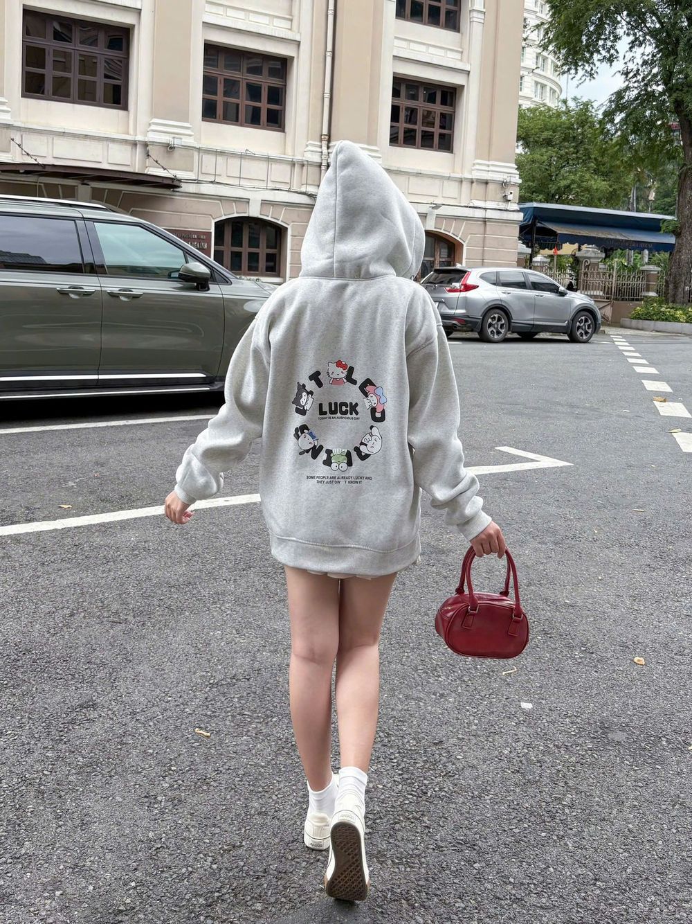 Áo khoác nỉ dành cho nữ in chữ LUCK