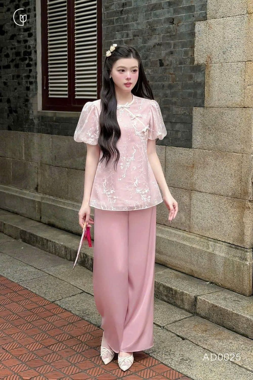 Bộ đồ nữ mặc nhà dạo phố đều đẹp, thoải mái