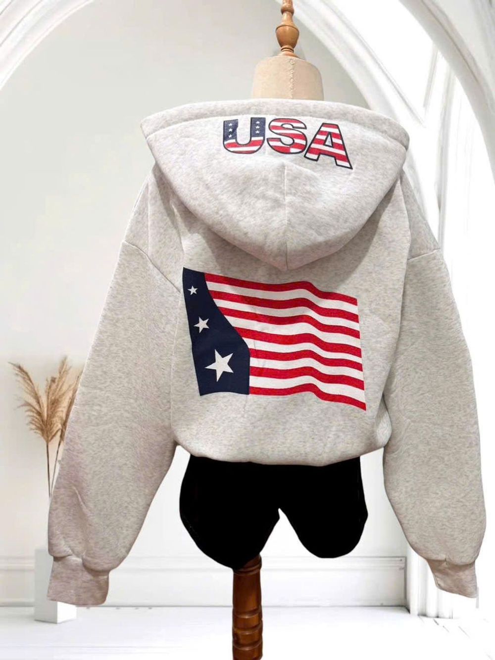 Áo khoác nỉ nữ chữ USA và hình cờ
