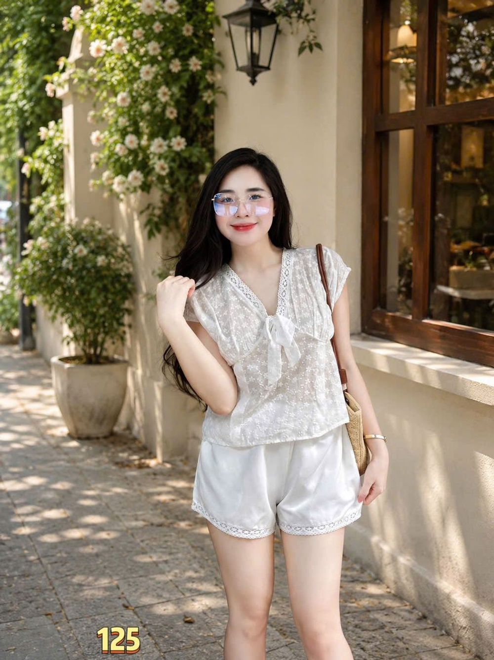Bộ Đồ Nữ 2 Món Áo Kiểu Hai Dây Xếp Tầng Viền Ren Nơ Trước Ngực Kèm Quần Đùi Ngắn Siêu Xinh #125