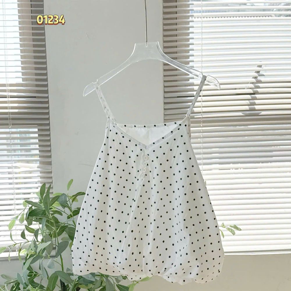 Set 2 Món Váy 2 Dây Chấm Bi Và Áo Thun Tăm Lạnh Cao Cấp #01234
