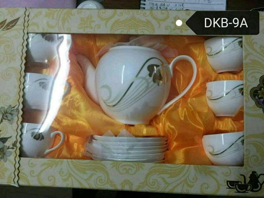 Ấm Chén Đĩa Kê Hàn Quốc Tròn Rẻ (THUNG 12B)