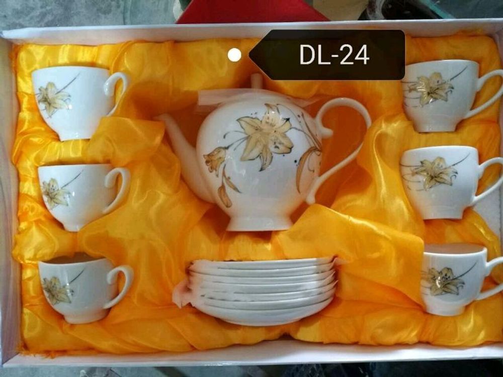 Ấm Chén Đĩa Kê Hàn Quốc Tròn Rẻ (THUNG 12B)