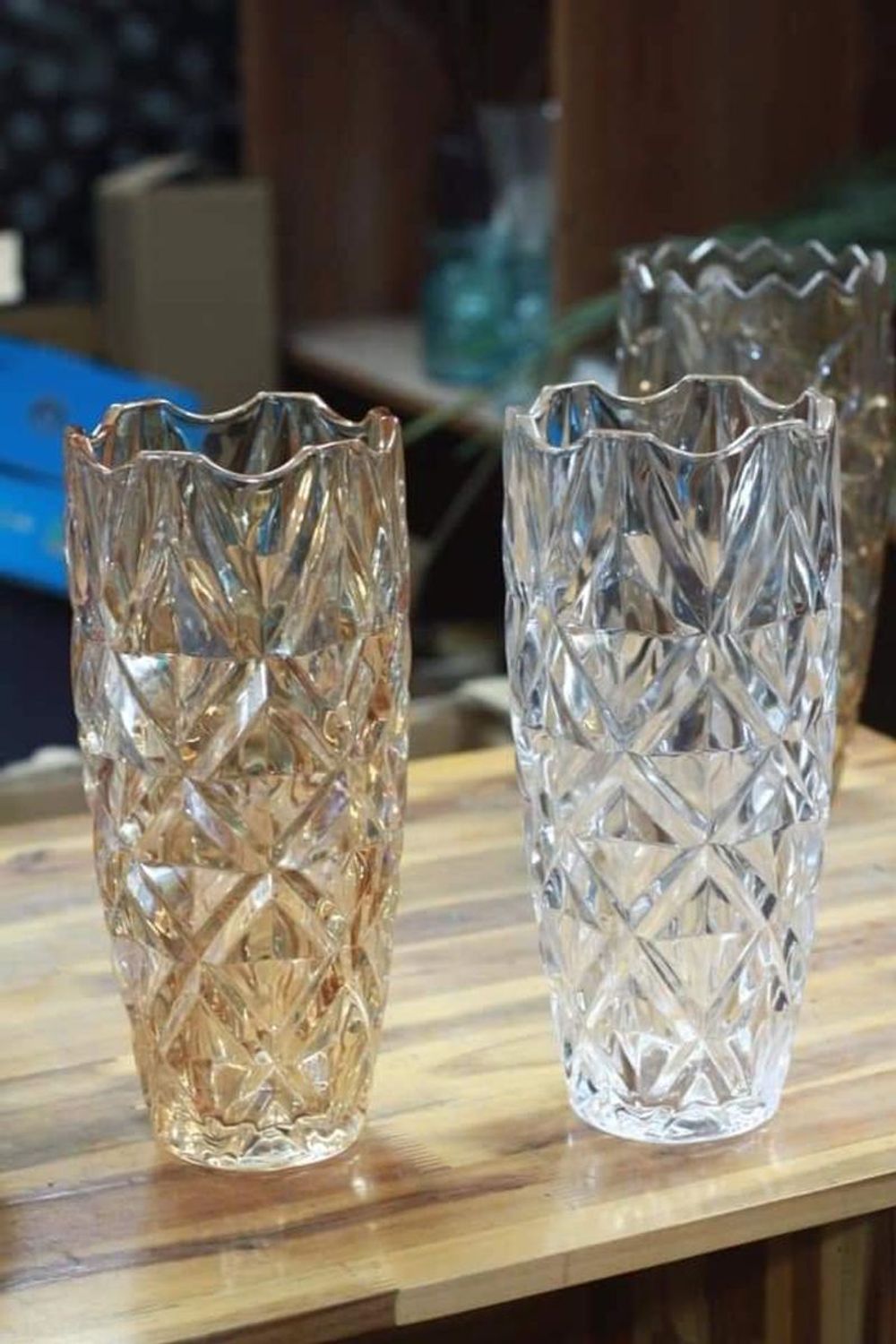 Lọ hoa thủy tinh dáng bầu 30cm - quà tặng khách hàng