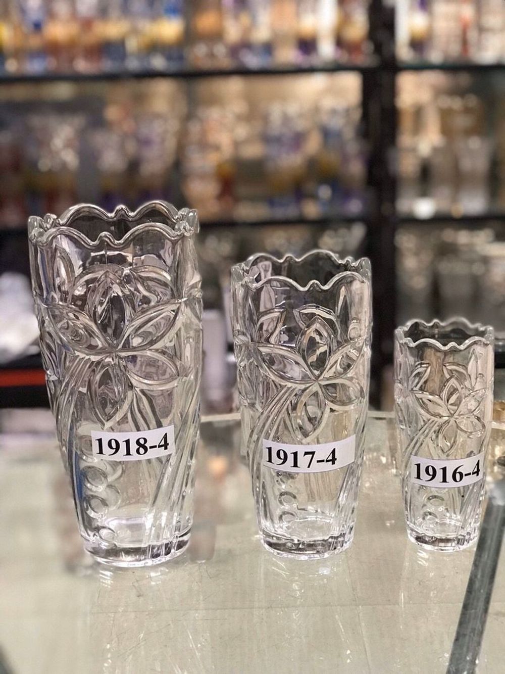 Lọ hoa thủy tinh dáng bầu 30cm - quà tặng khách hàng