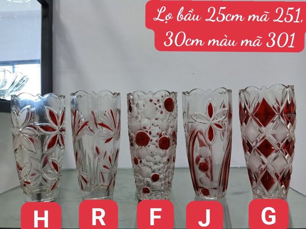 Lọ hoa thủy tinh dáng bầu 30cm - quà tặng khách hàng