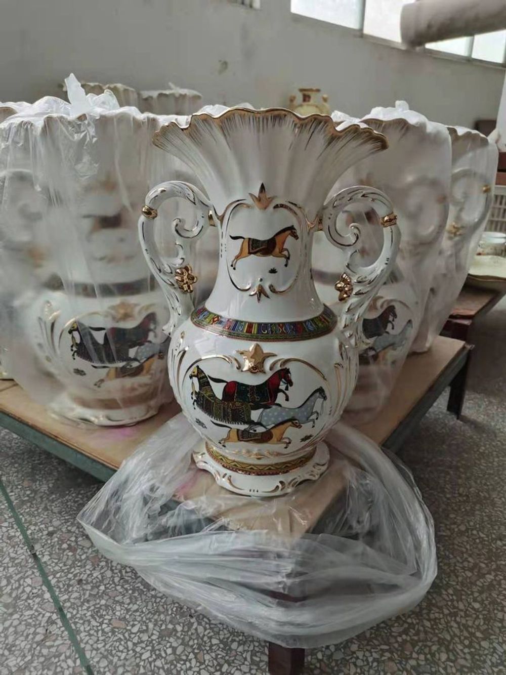 BÌNH HOA GỐM SỨ MEN RẠN CAO CẤP