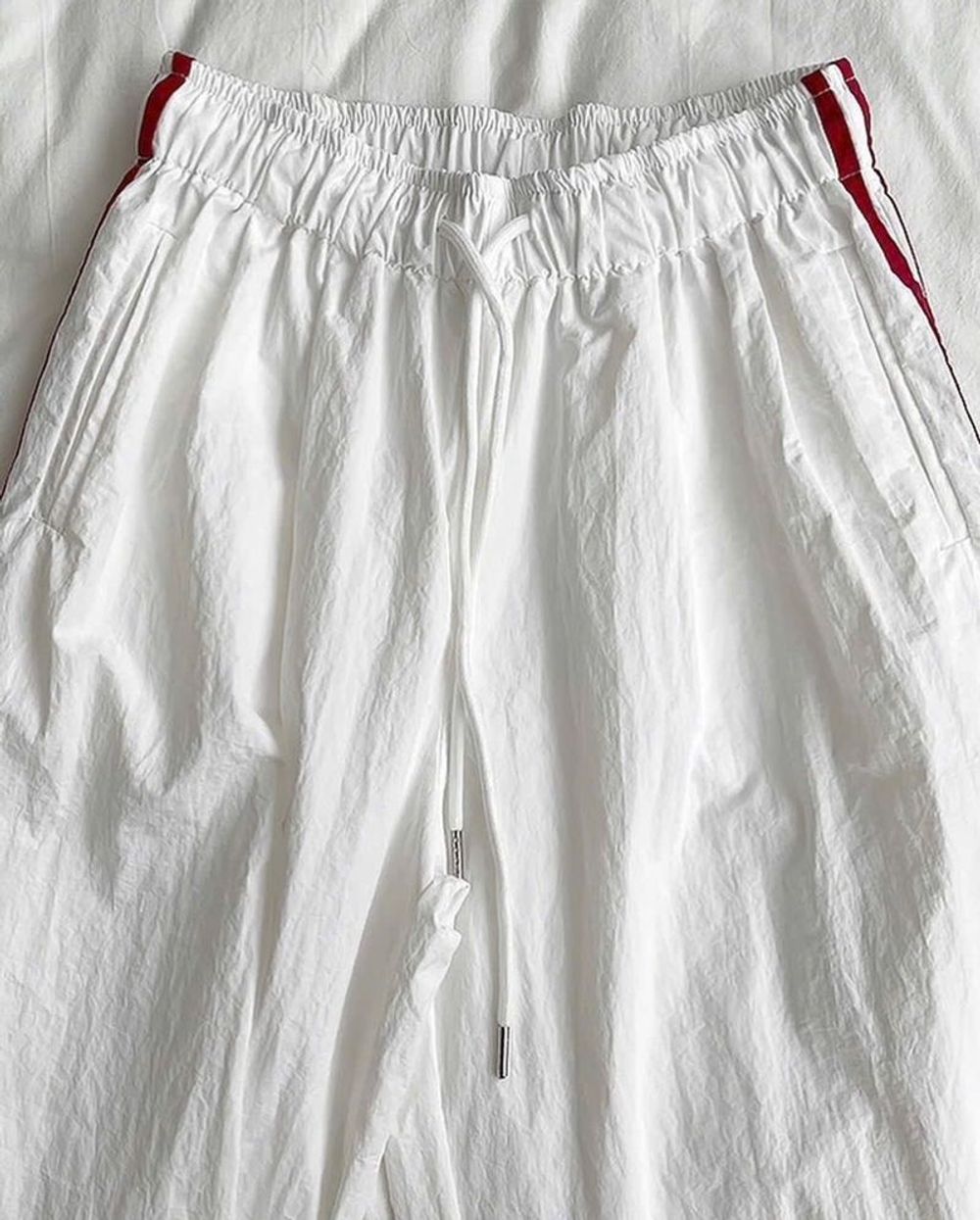 QUẦN ỐNG rộng , Form dưới 65kg Chất vải : dù nhăn