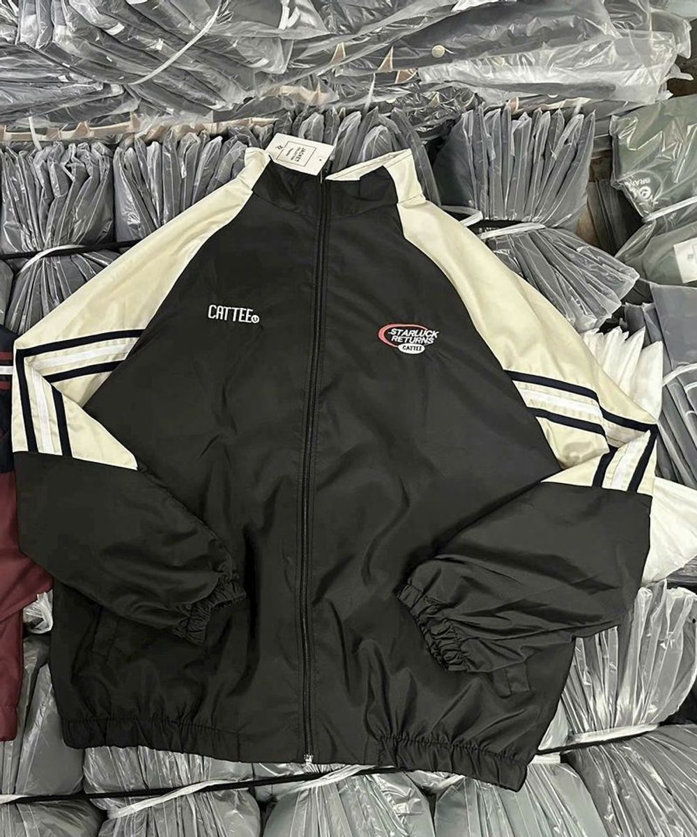 Áo Khoác Dù Chạy Viền THÊU CATTEE - Jacket Form Rộng Unisex