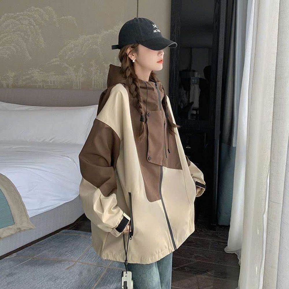 Áo Khoác Gió 2 Lớp Chống Nước Phối Màu Và Họa Tiết Có Mũ Trùm Đầu 𝐂𝐨́ 𝐓𝐮́𝐢 𝐓𝐫𝐨𝐧𝐠 Thời Trang