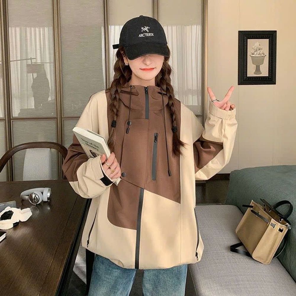 Áo Khoác Gió 2 Lớp Chống Nước Phối Màu Và Họa Tiết Có Mũ Trùm Đầu 𝐂𝐨́ 𝐓𝐮́𝐢 𝐓𝐫𝐨𝐧𝐠 Thời Trang
