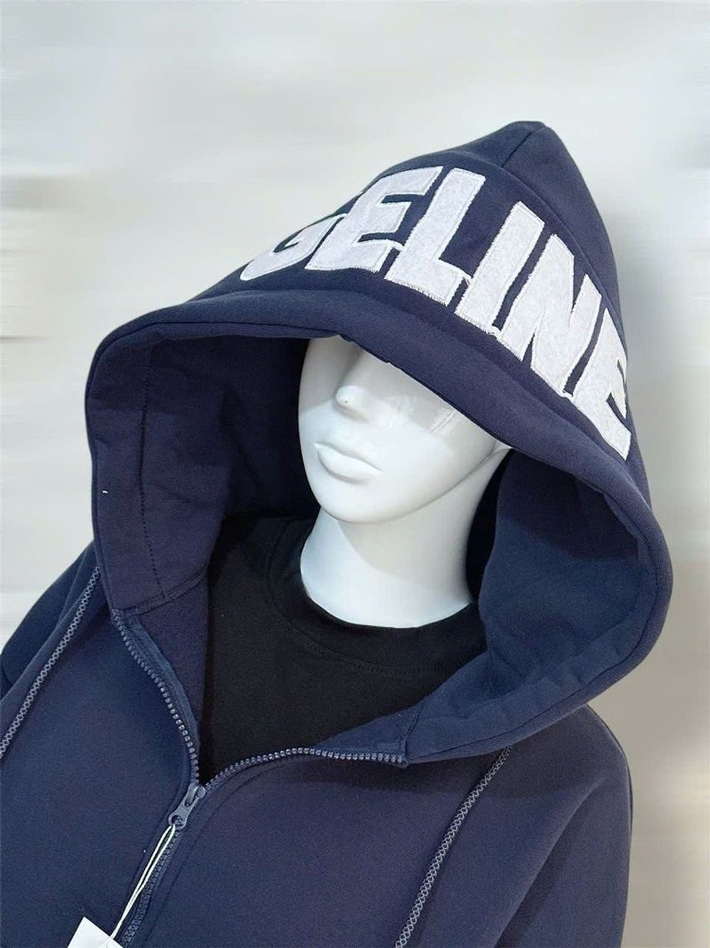 Áo khoác nón rộng thêu GETINE chất nỉ XK dày dặn form Boxy freesize dưới 65kg