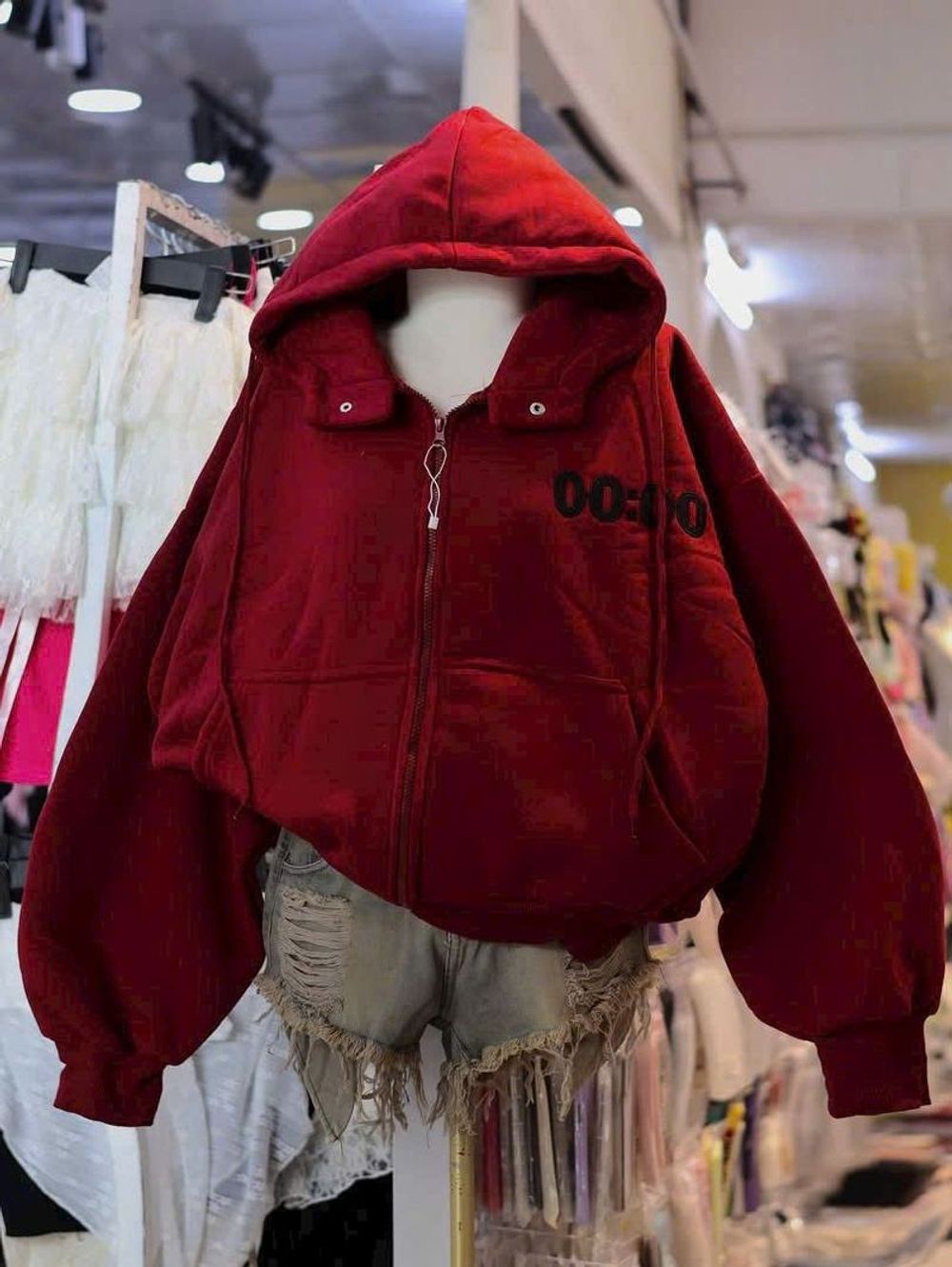 ￼ÁO HOODIES ZIP BOXY CÓ NÚT BẤM, THÊU LOGO 00:00 CÓ TÚI TRONG UNISEX CÁ TÍNH, NĂNG ĐỘNG, NAM NỮ MẶC ĐỀU ĐƯỢC