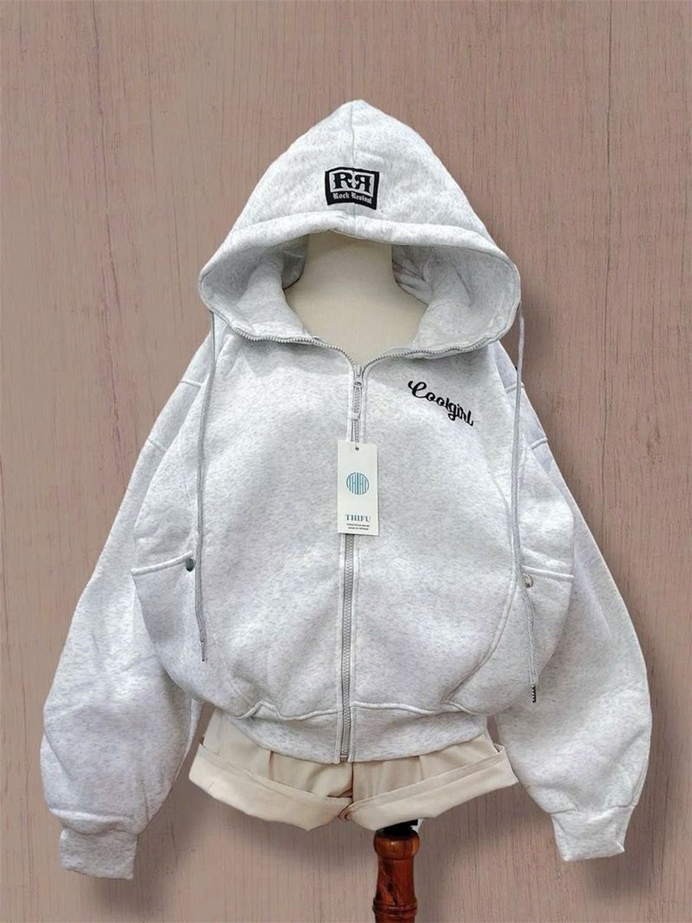 Áo khoác form boxy thêu Coolgirl chất nỉ xk dày mịn cổ cao freesize 65kg