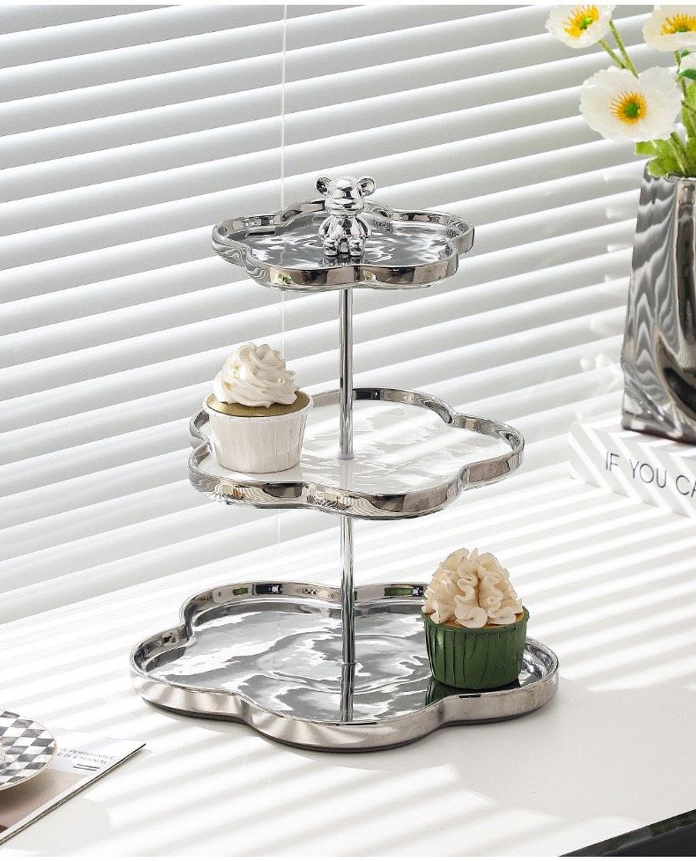 Khay sứ đựng hoa quả bánh kẹo 2, 3 tầng BB vàng và bạc trend 2024 NDH15
