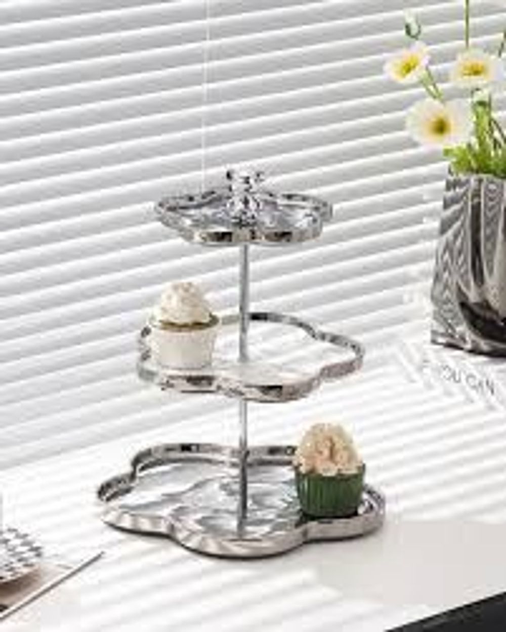 Khay sứ đựng hoa quả bánh kẹo 2, 3 tầng BB vàng và bạc trend 2024 NDH15