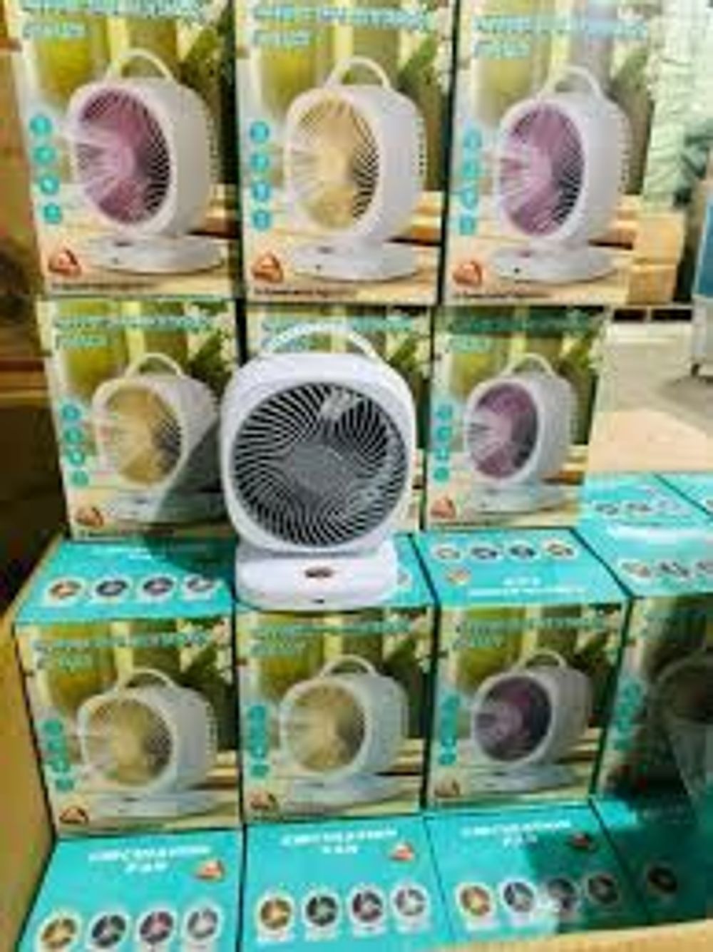 Quạt tích điện mini để bàn